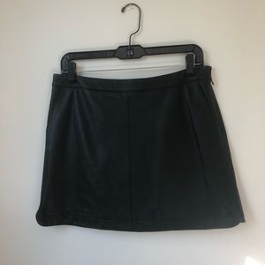 This cute real leather black skirt!